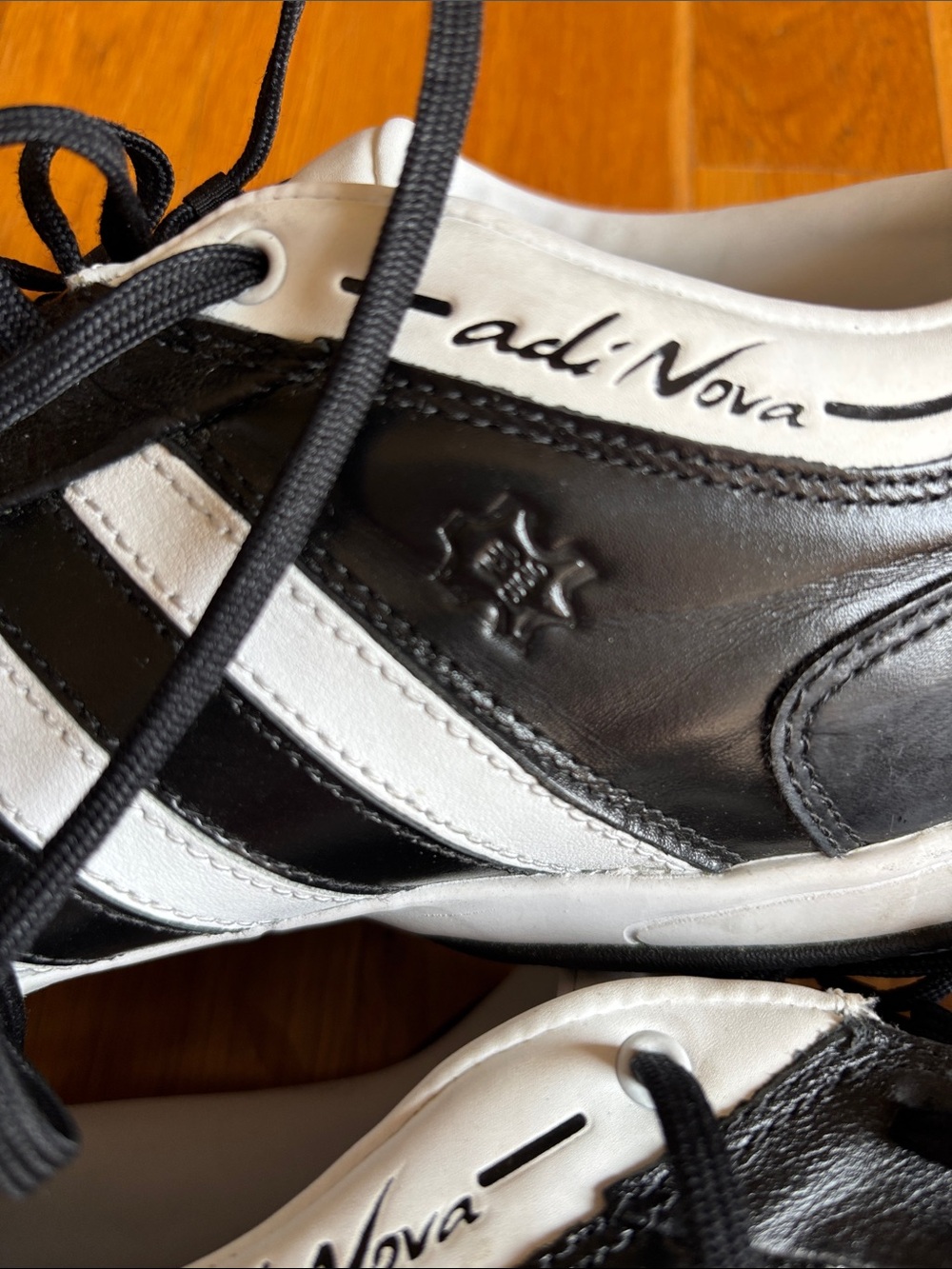 adidas Black and White Men's adiNOVA TRX TF Athletic Soccer Shoes 10.5 - Picture 11 of 13